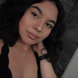 Meet your Posher, Fiona